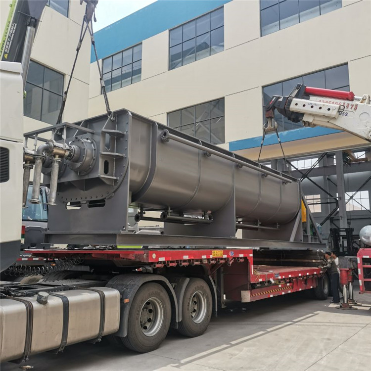 ���Ę��~����C